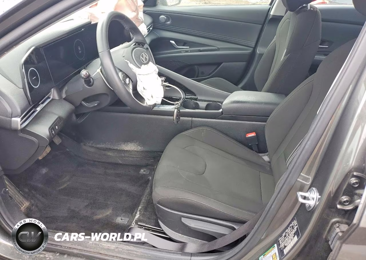 2024 Hyundai Elantra Sel VIN:KMHLS4DGXRU782332 - 7