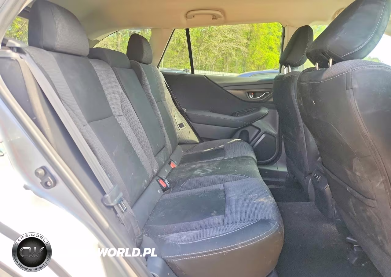 2020 Subaru Outback Premium VIN:4S4BTACC3L3267773 - 11