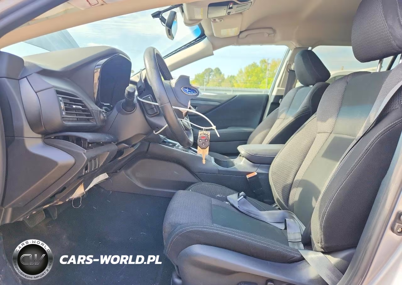 2020 Subaru Outback Premium VIN:4S4BTACC3L3267773 - 7