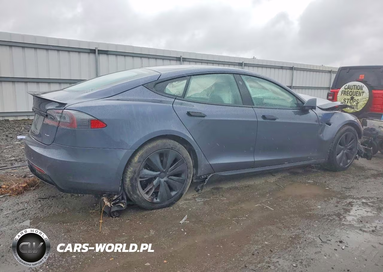 2021 Tesla Model S VIN:5YJSA1E63MF455053 - 3