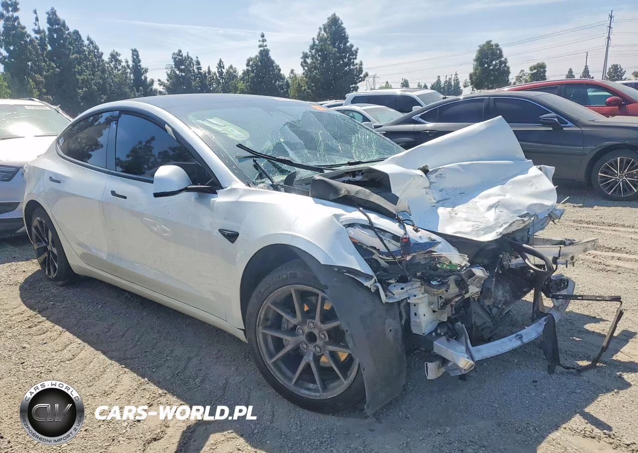 2021 Tesla Model 3 VIN:5YJ3E1EA6MF873572 - 4