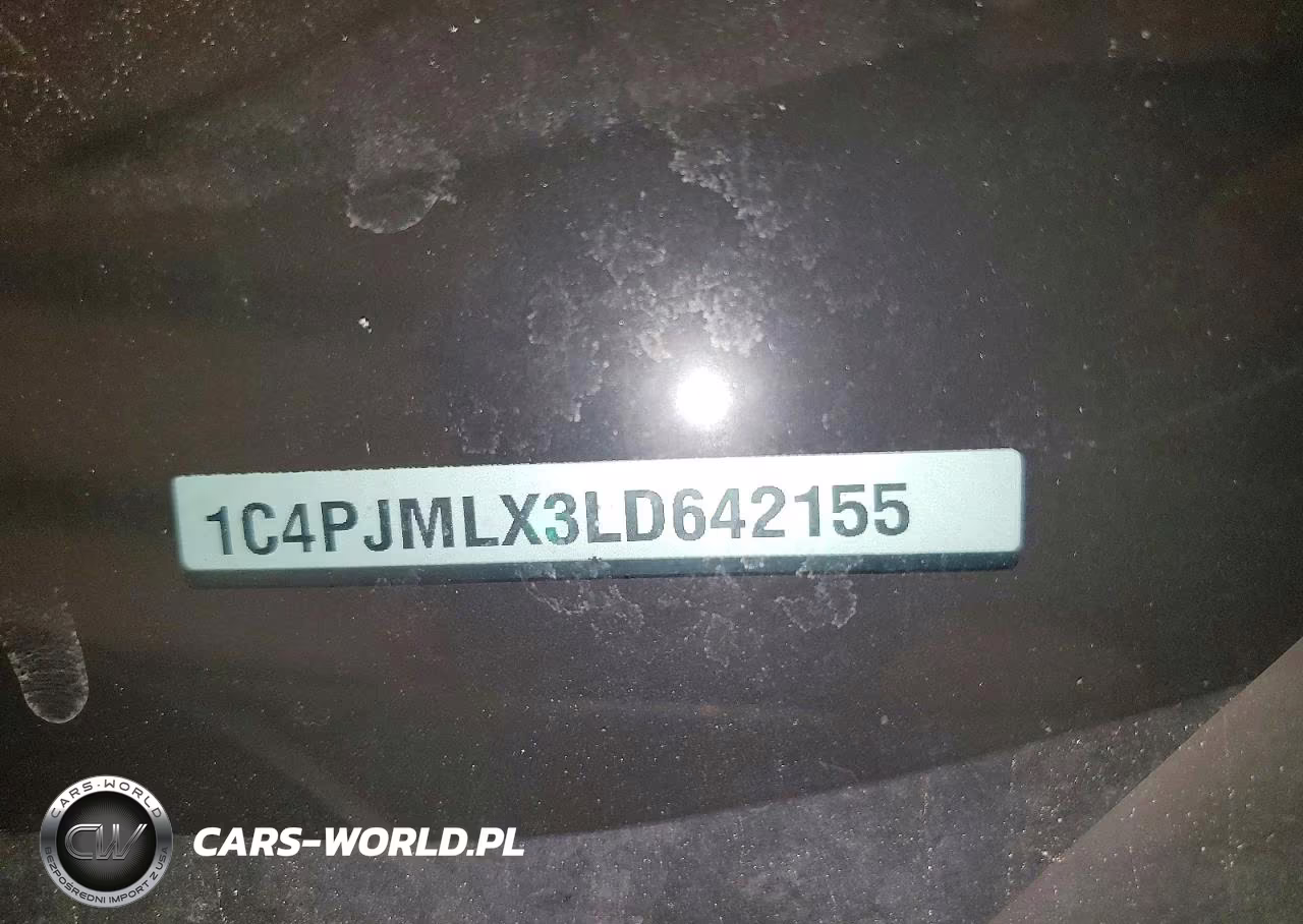 2020 Jeep Cherokee Latitude Plus VIN:1C4PJMLX3LD642155 - 13