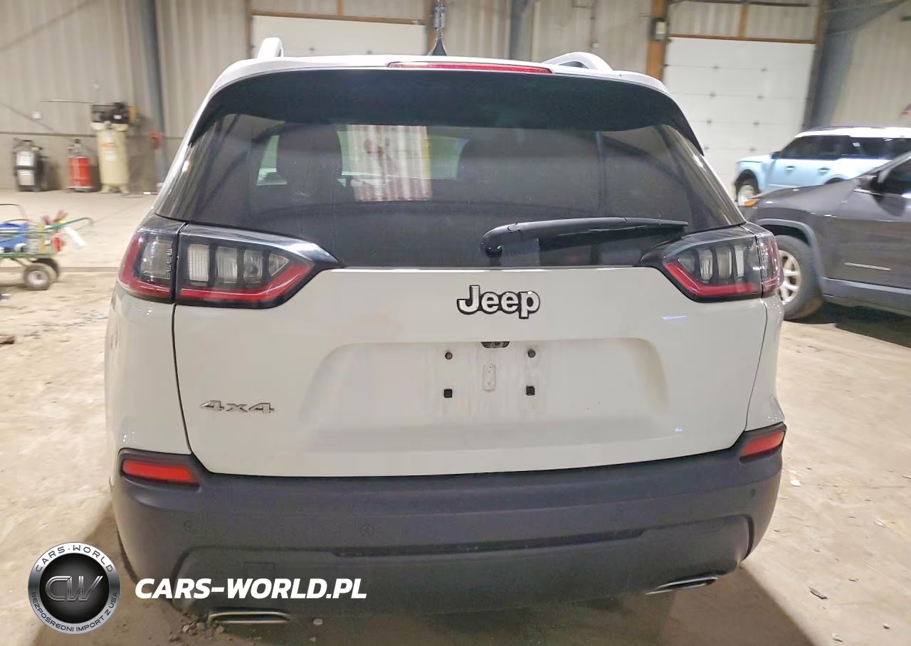 2020 Jeep Cherokee Latitude Plus VIN:1C4PJMLX3LD642155 - 6