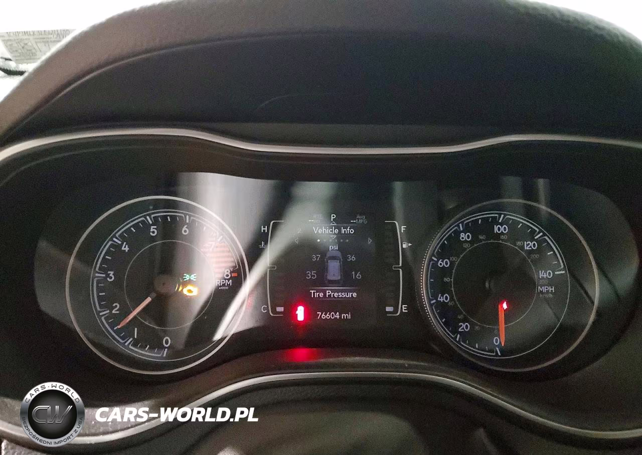2020 Jeep Cherokee Latitude Plus VIN:1C4PJMLX3LD642155 - 9