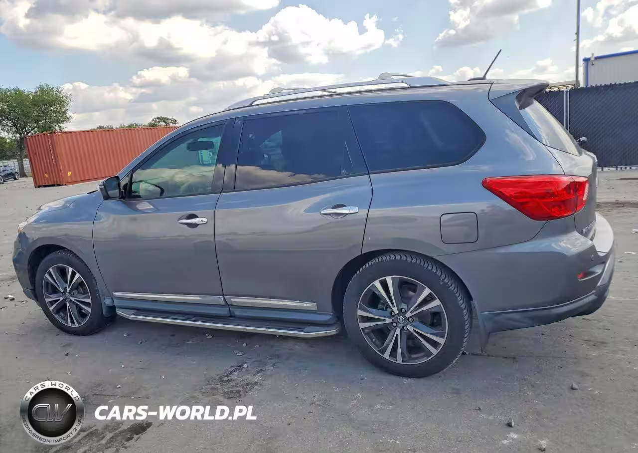 2018 Nissan Pathfinder Platinum VIN:5N1DR2MM7JC655977 - 2