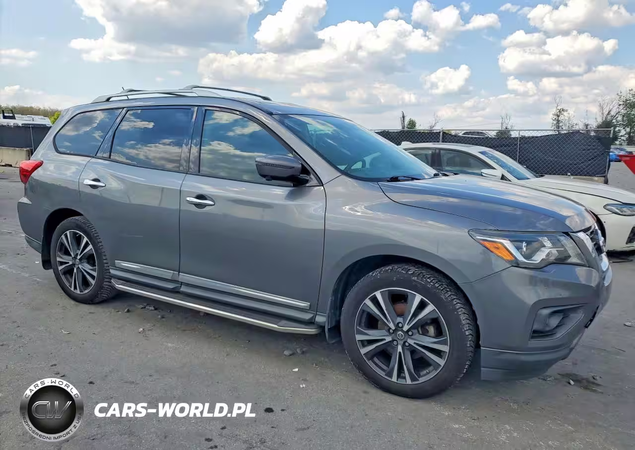 2018 Nissan Pathfinder Platinum VIN:5N1DR2MM7JC655977 - 4