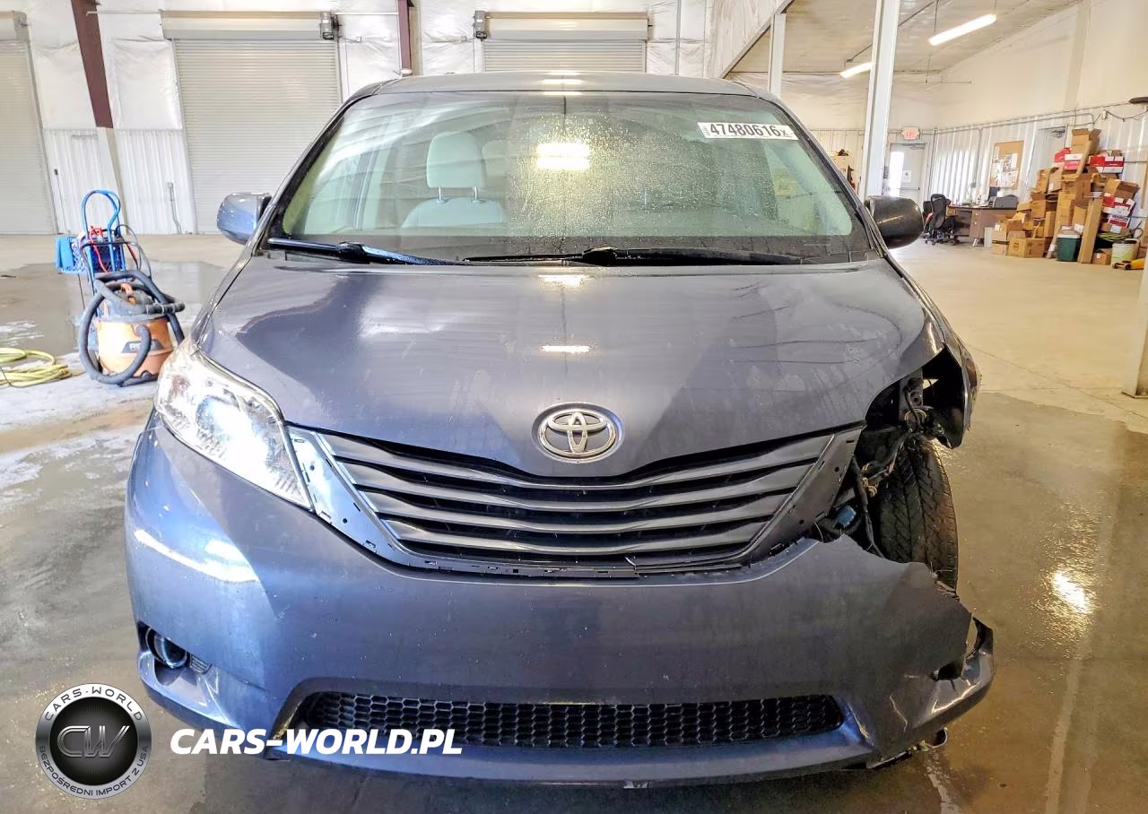 2015 Toyota Sienna VIN:5TDKK3DC2FS579121 - 5