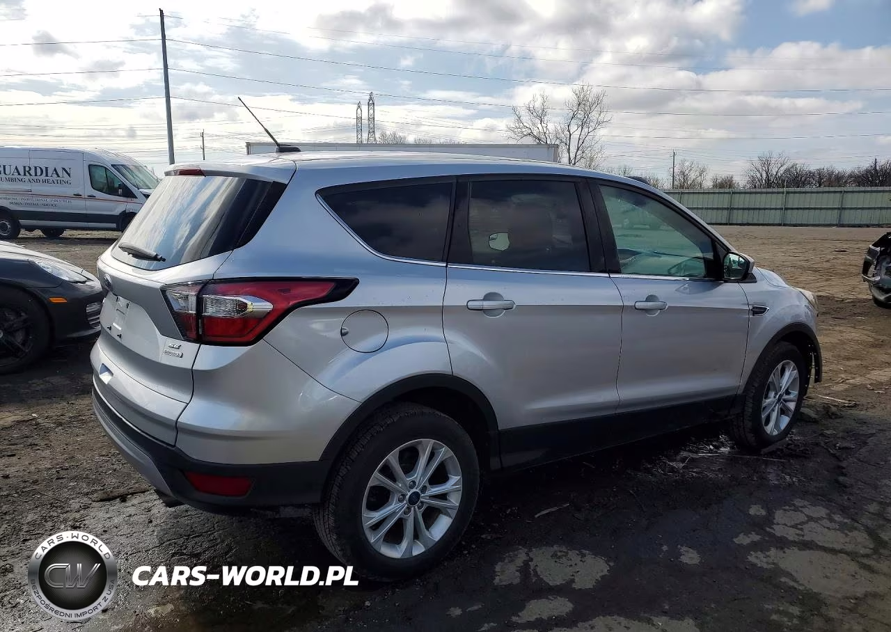 2017 Ford Escape Se VIN:1FMCU0GD5HUD26760 - 3