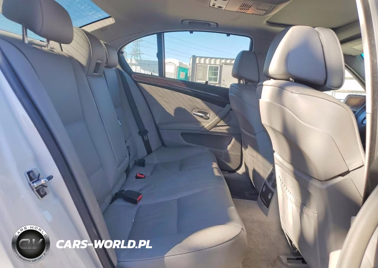 2008 BMW 5 Series VIN:WBANU53568CT16914 - 10