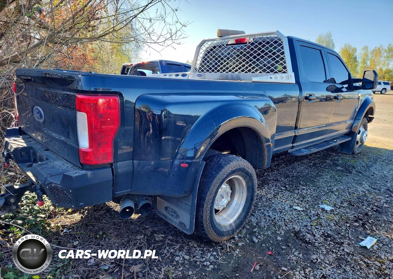 2017 Ford F350 Super Duty VIN:1FT8W3DTXHEE76410 - 3