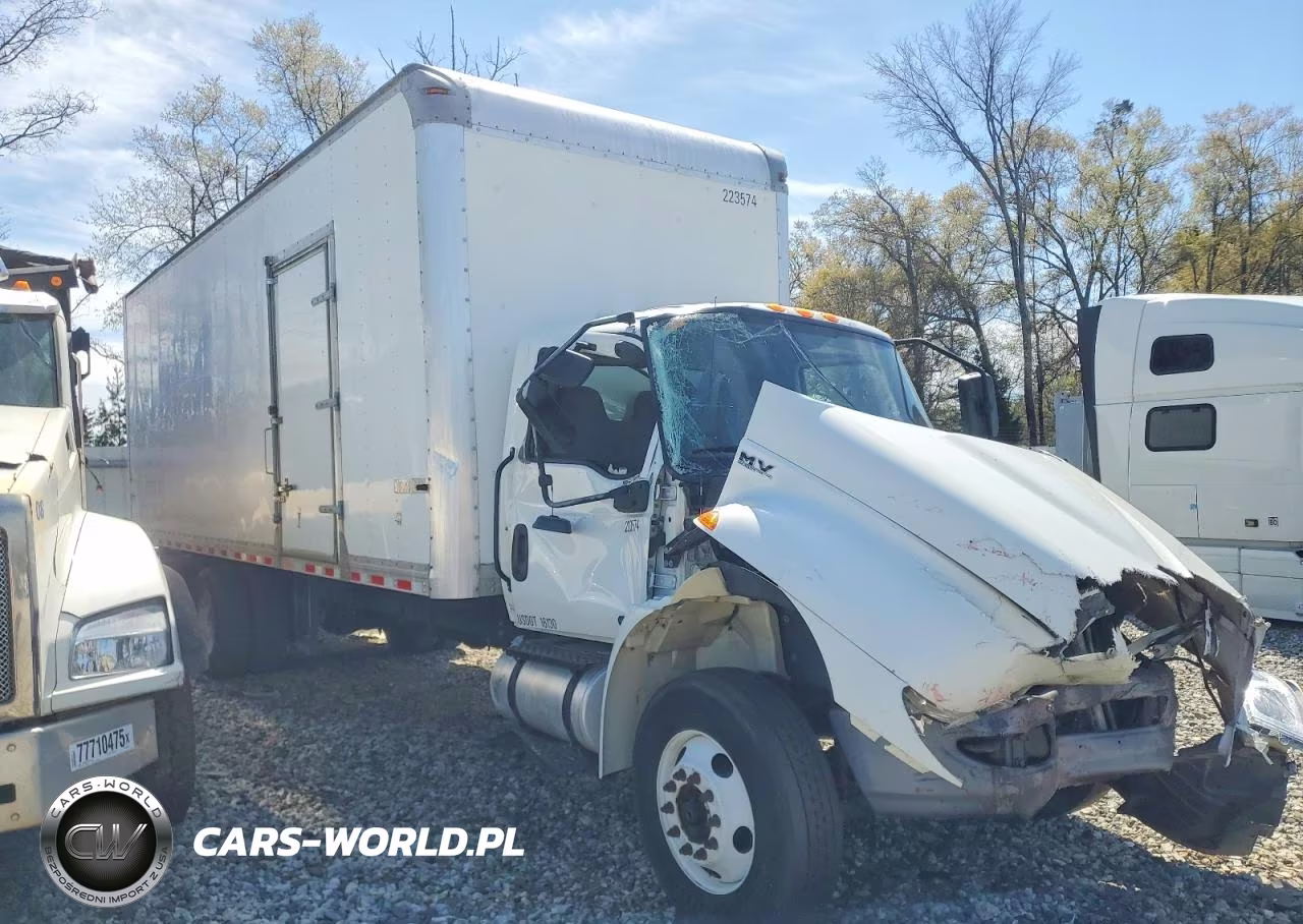 2020 International Mv607 Box Truck