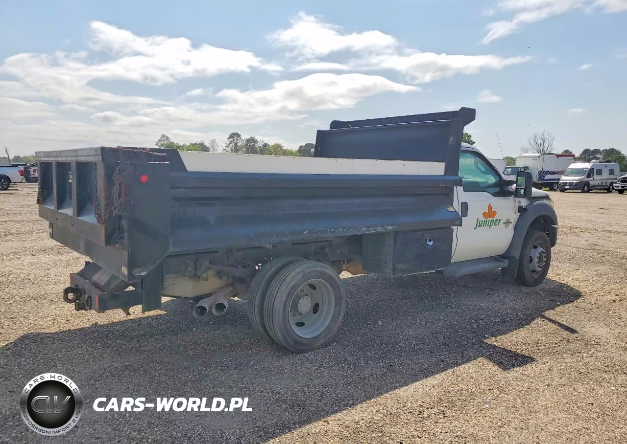 2015 Ford F550 Super Duty Dump Truck VIN:1FDUF5HT3FEB62451 - 4