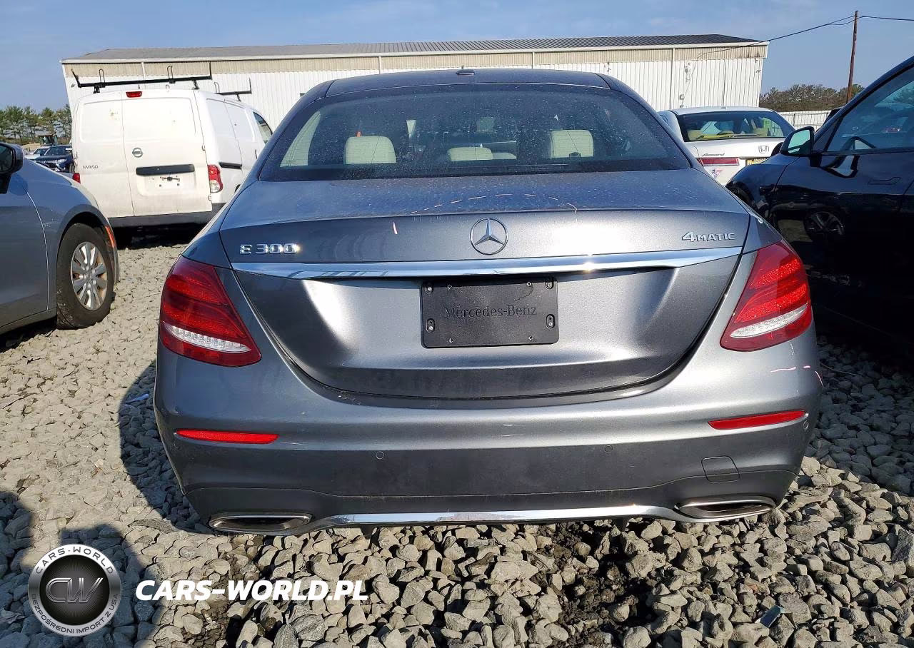 2018 Mercedes-Benz E 300 4Matic VIN:WDDZF4KB5JA323733 - 6