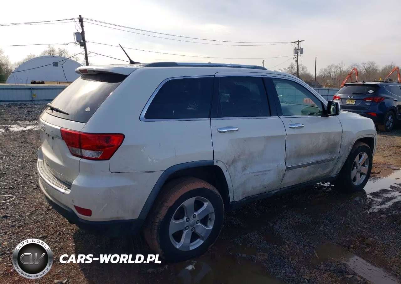 2011 Jeep Grand Cherokee Limited VIN:1J4RR5GG3BC745351 - 3