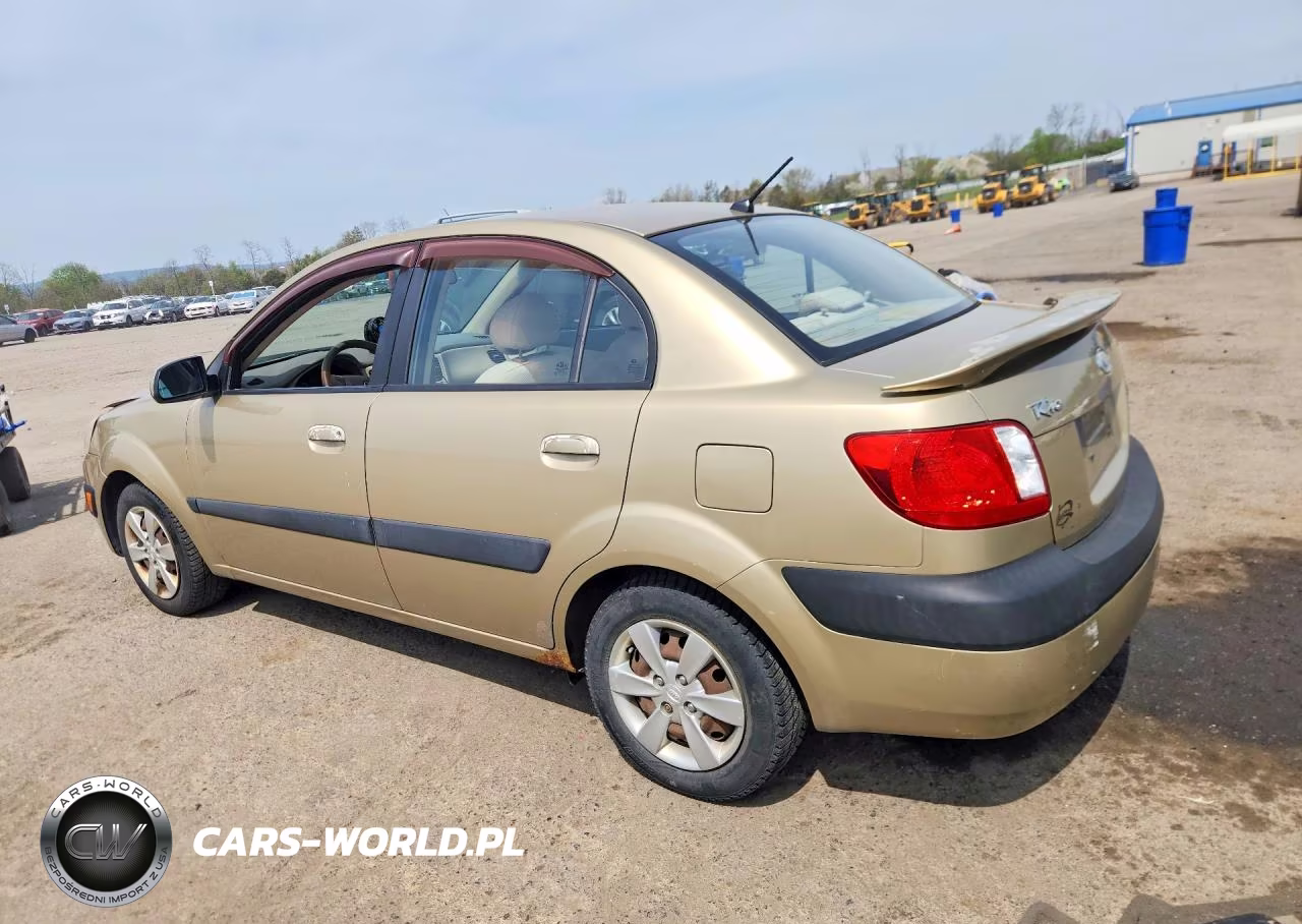 2008 Kia Rio Base VIN:KNADE123286397488 - 2