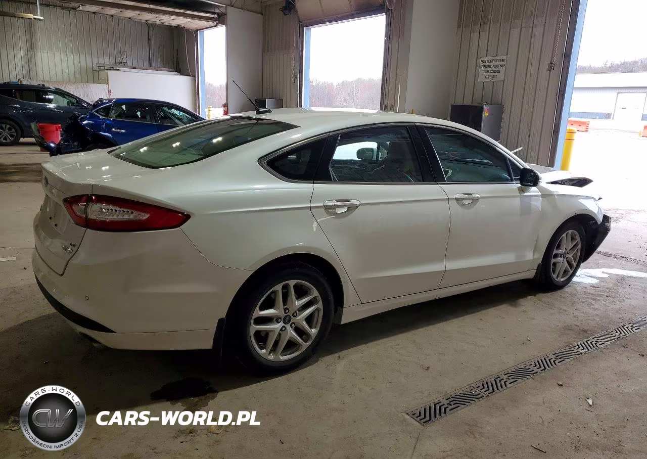 2013 Ford Fusion Se VIN:3FA6P0HR6DR174000 - 3