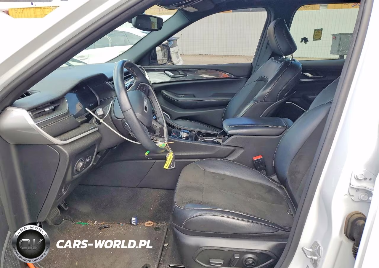 2022 Jeep Grand Cherokee Laredo VIN:1C4RJHAG3N8589049 - 7