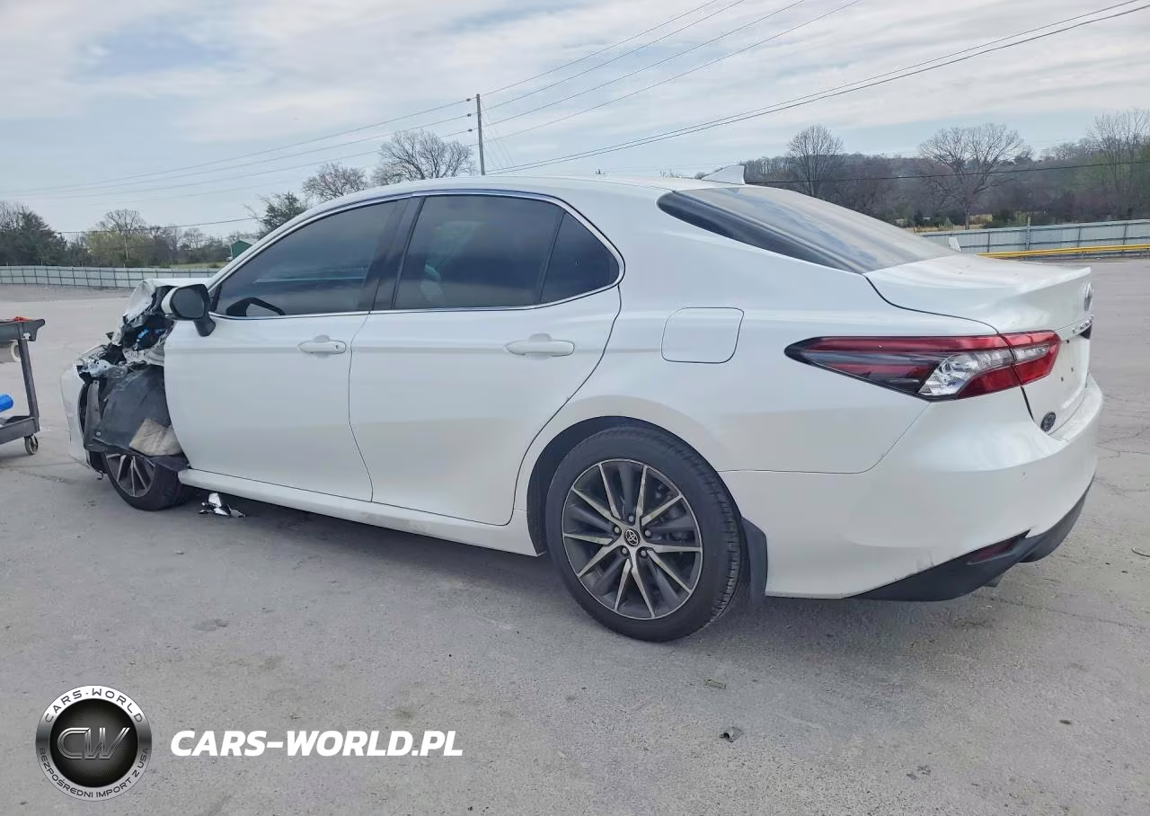 2021 Toyota Camry Hybrid Xle VIN:4T1F31AKXMU569598 - 2