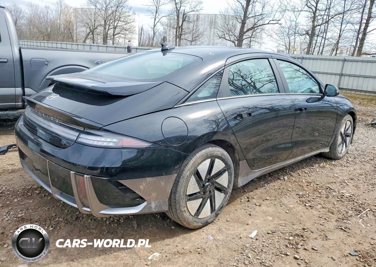 2025 Hyundai Ioniq 6 Se VIN:KMHM24AC8SA086825 - 3
