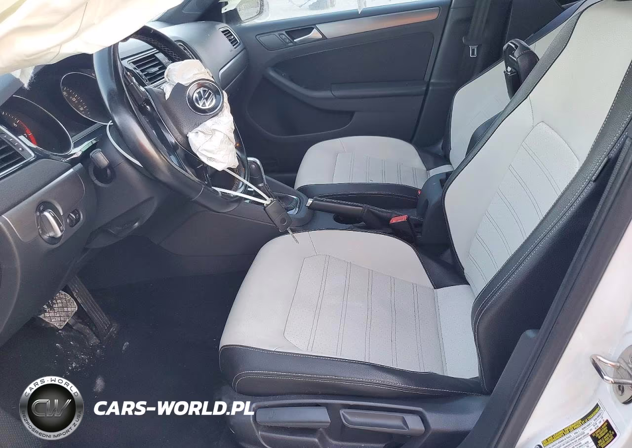 2017 Volkswagen Jetta Sport VIN:3VWD17AJ7HM303135 - 7