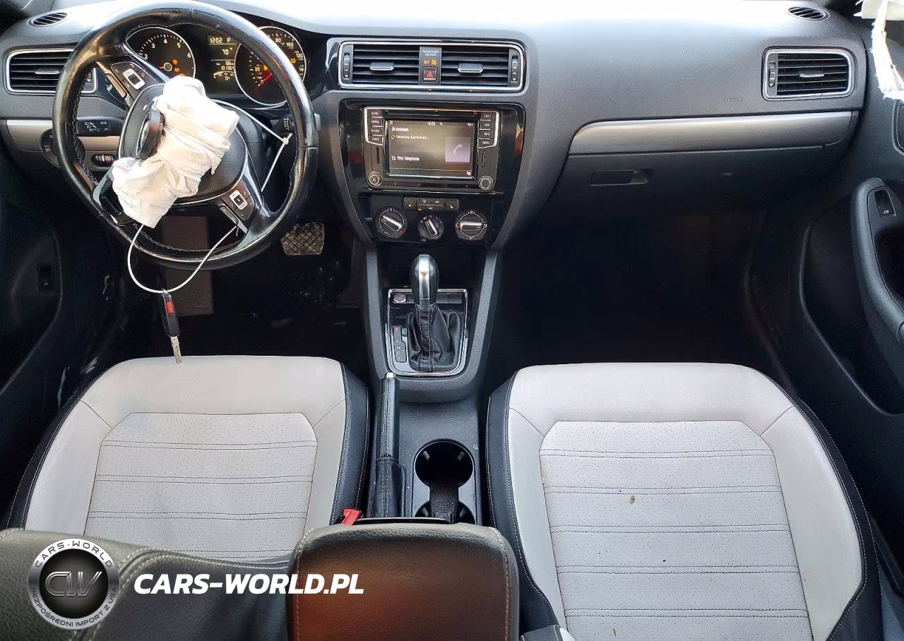 2017 Volkswagen Jetta Sport VIN:3VWD17AJ7HM303135 - 8