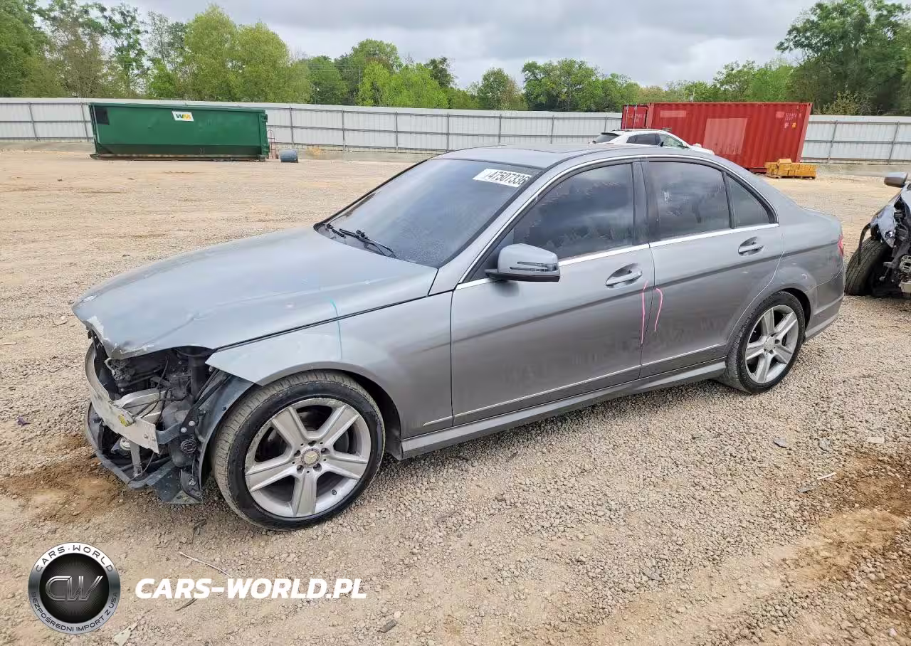 2011 Mercedes-Benz C 300