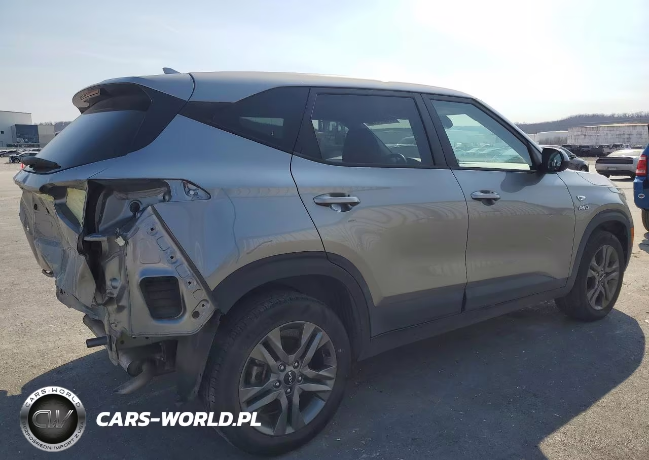 2023 Kia Seltos Lx VIN:KNDEPCAA6P7453745 - 3
