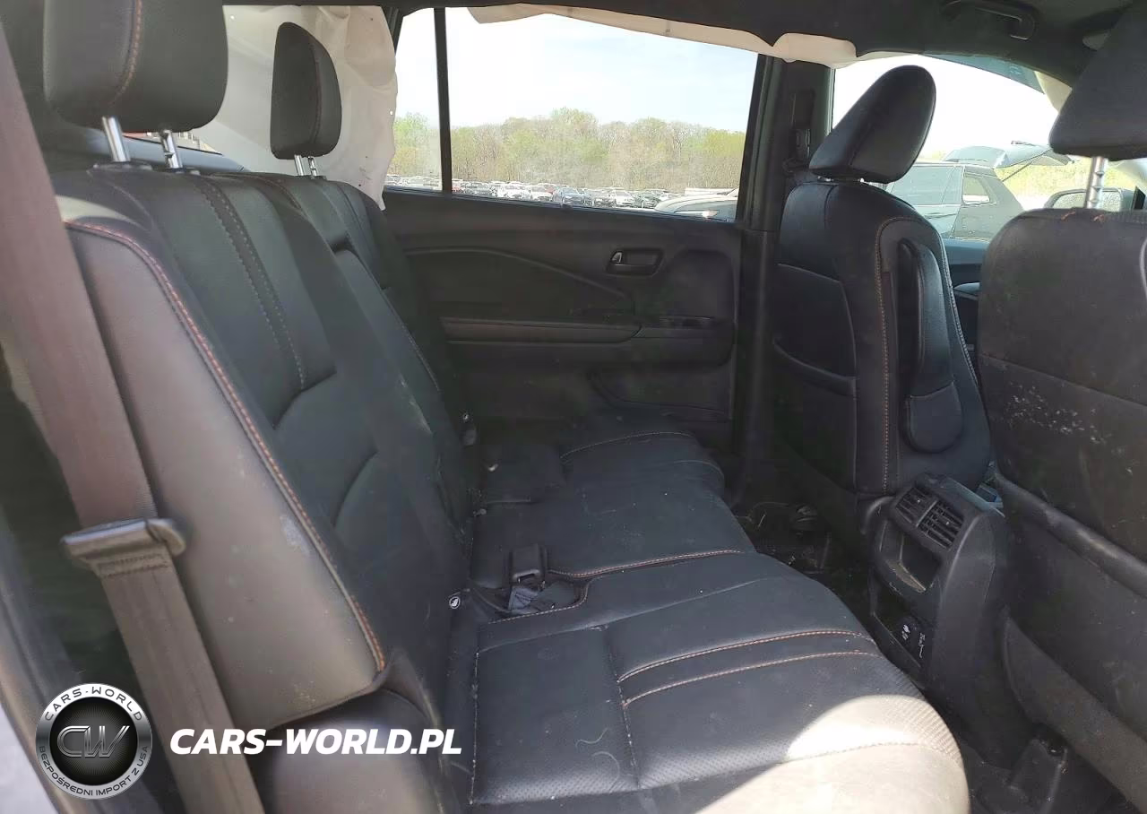 2023 Honda Passport Trail Sport VIN:5FNYF8H61PB015613 - 11