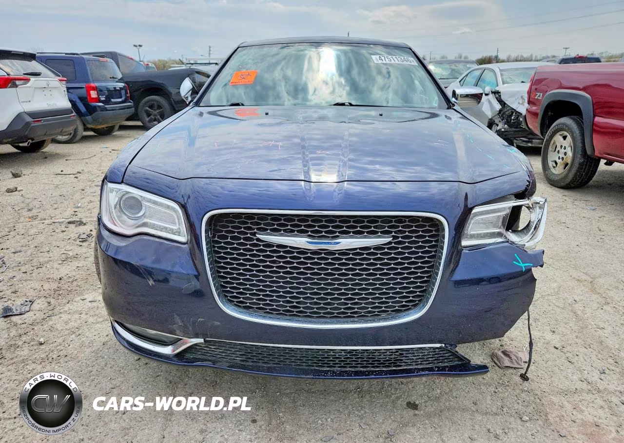 2016 Chrysler 300C VIN:2C3CCAEG6GH147630 - 5