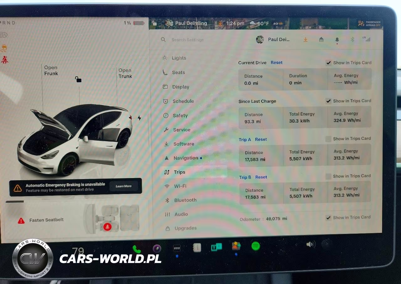 2022 Tesla Model Y VIN:7SAYGDEF5NF454114 - 9