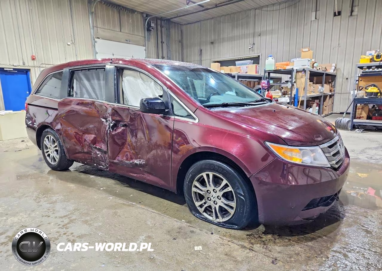 2013 Honda Odyssey Exl VIN:5FNRL5H67DB050356 - 4