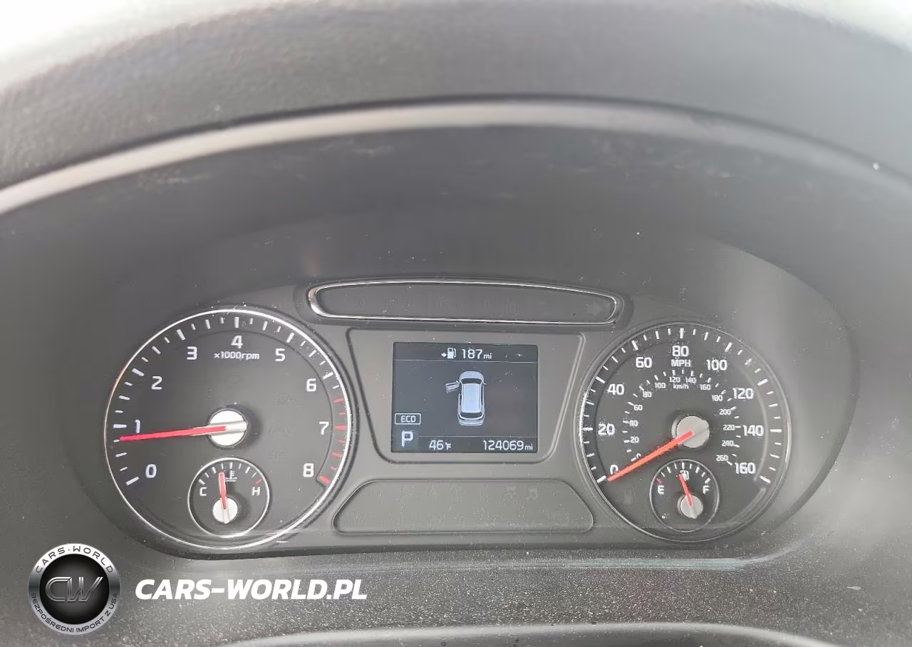 2020 Kia Sorento L VIN:5XYPG4A35LG664285 - 9