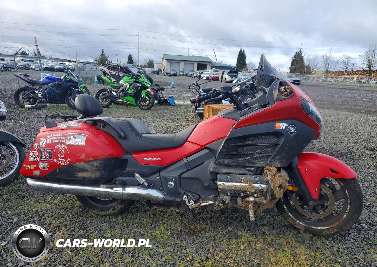 2013 Honda Gl1800 B