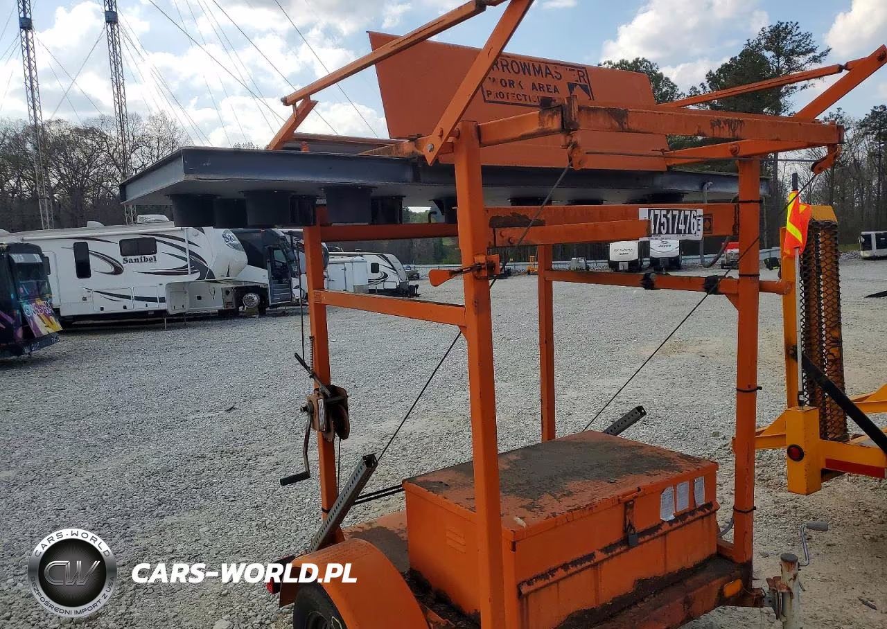 1995 Arrow Board Trailer VIN:02952P6 - 10