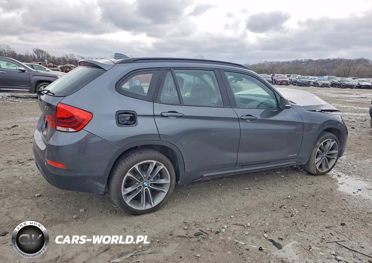 2015 BMW X1 xDrive35I VIN:WBAVM5C50FVV94872 - 3
