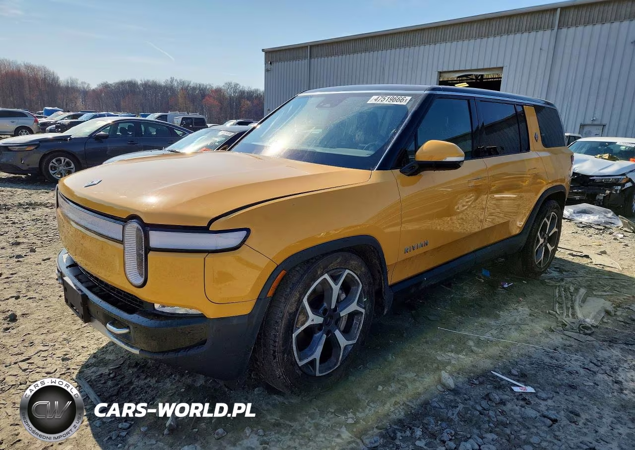 2023 Rivian R1S Adventure