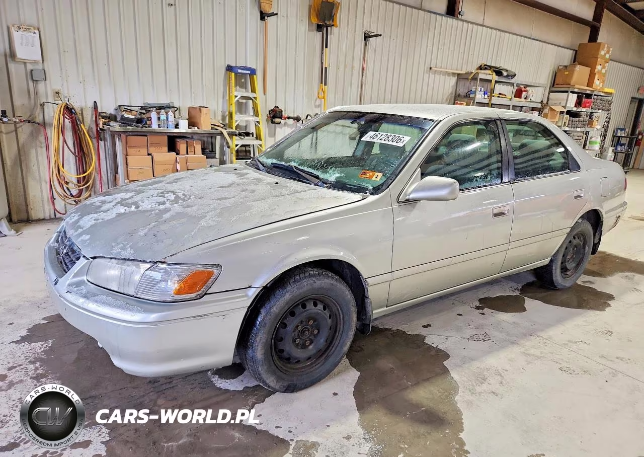 2000 Toyota Camry Le V6