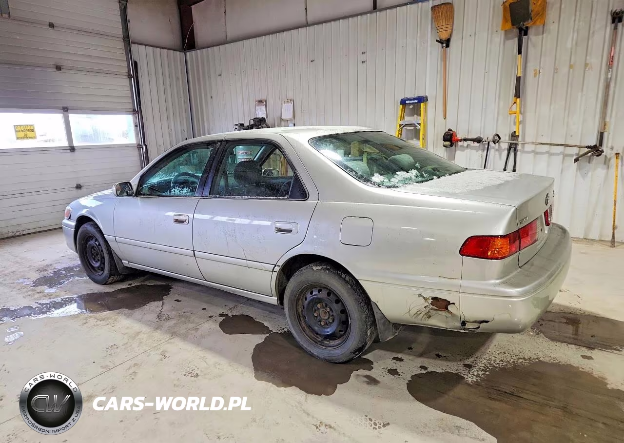 2000 Toyota Camry Le V6 VIN:4T1BF22K8YU101076 - 2
