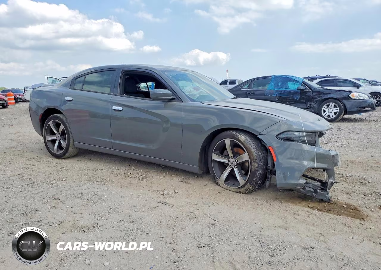 2017 Dodge Charger Sxt VIN:2C3CDXHG8HH652890 - 4