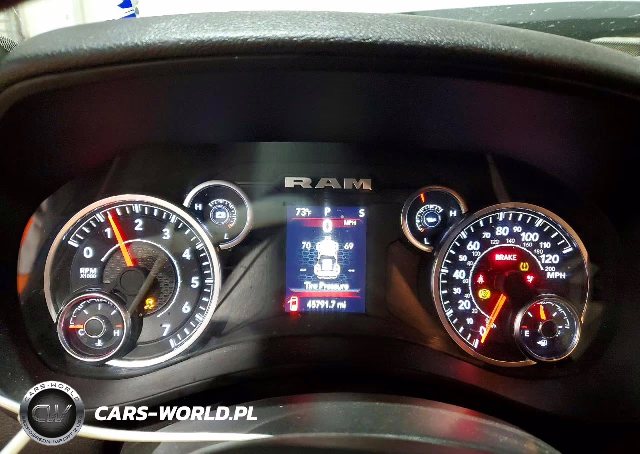 2024 Ram 2500 Tradesman VIN:3C6UR5CJ1RG305208 - 9