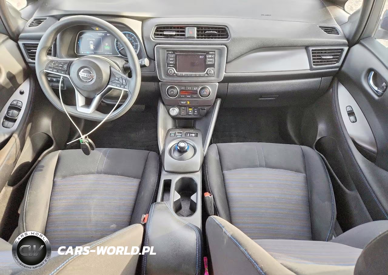 2018 Nissan Leaf S VIN:1N4AZ1CP7JC301864 - 8