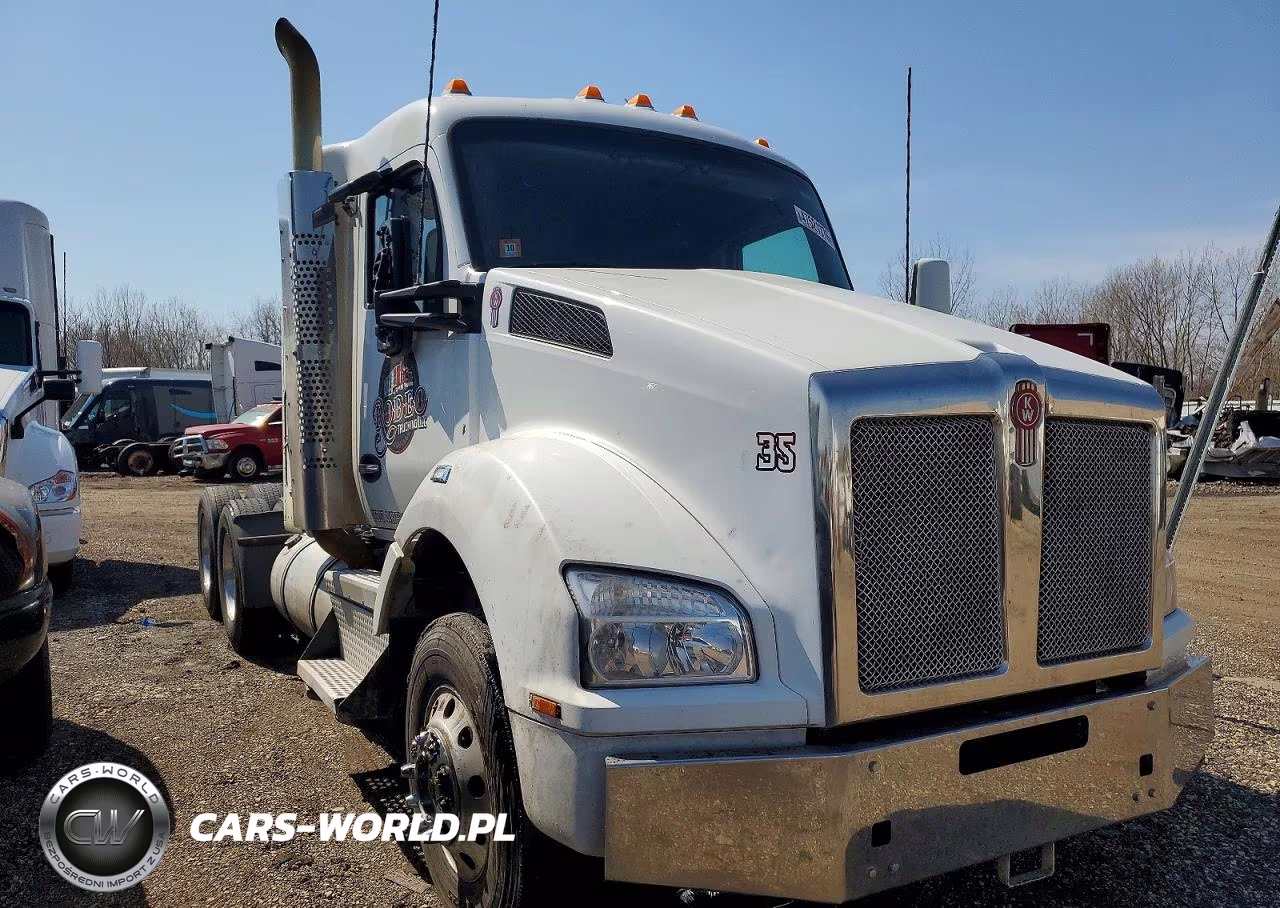 2020 Kenworth T880 Semi Truck