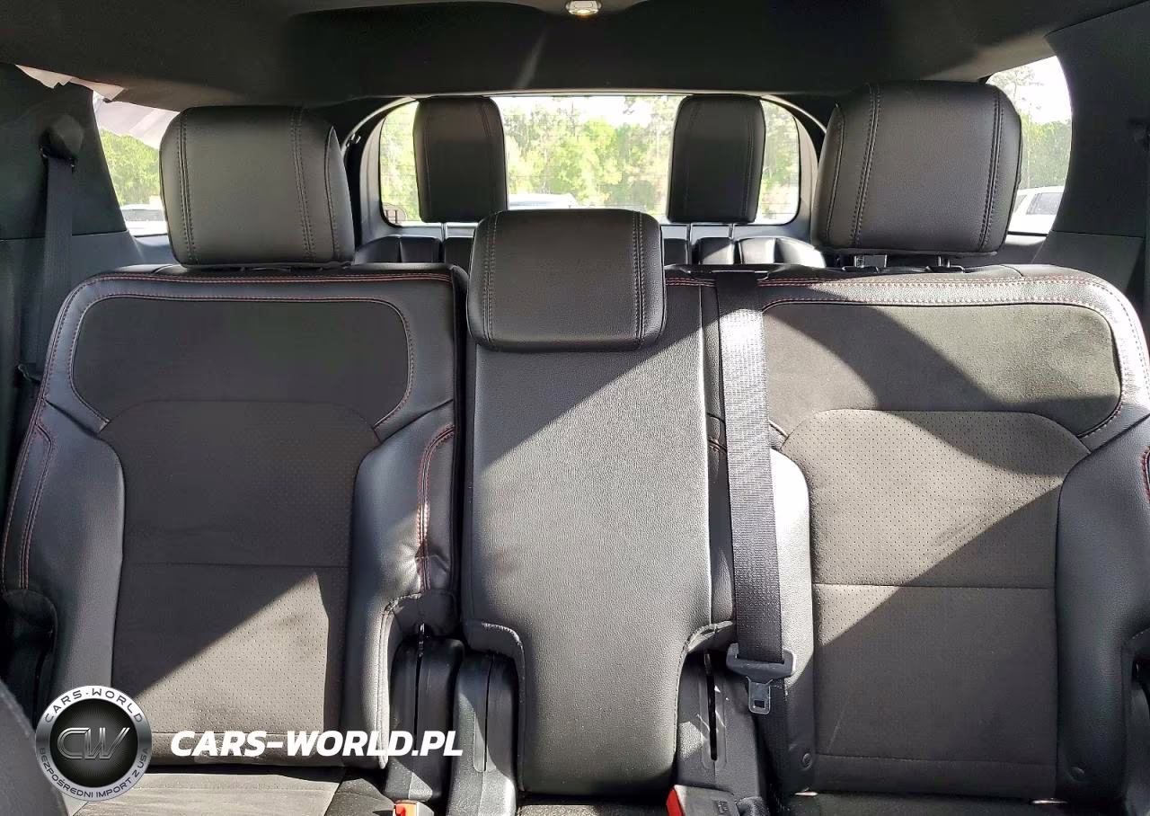 2018 Ford Explorer Xlt VIN:1FM5K8D85JGB80157 - 10