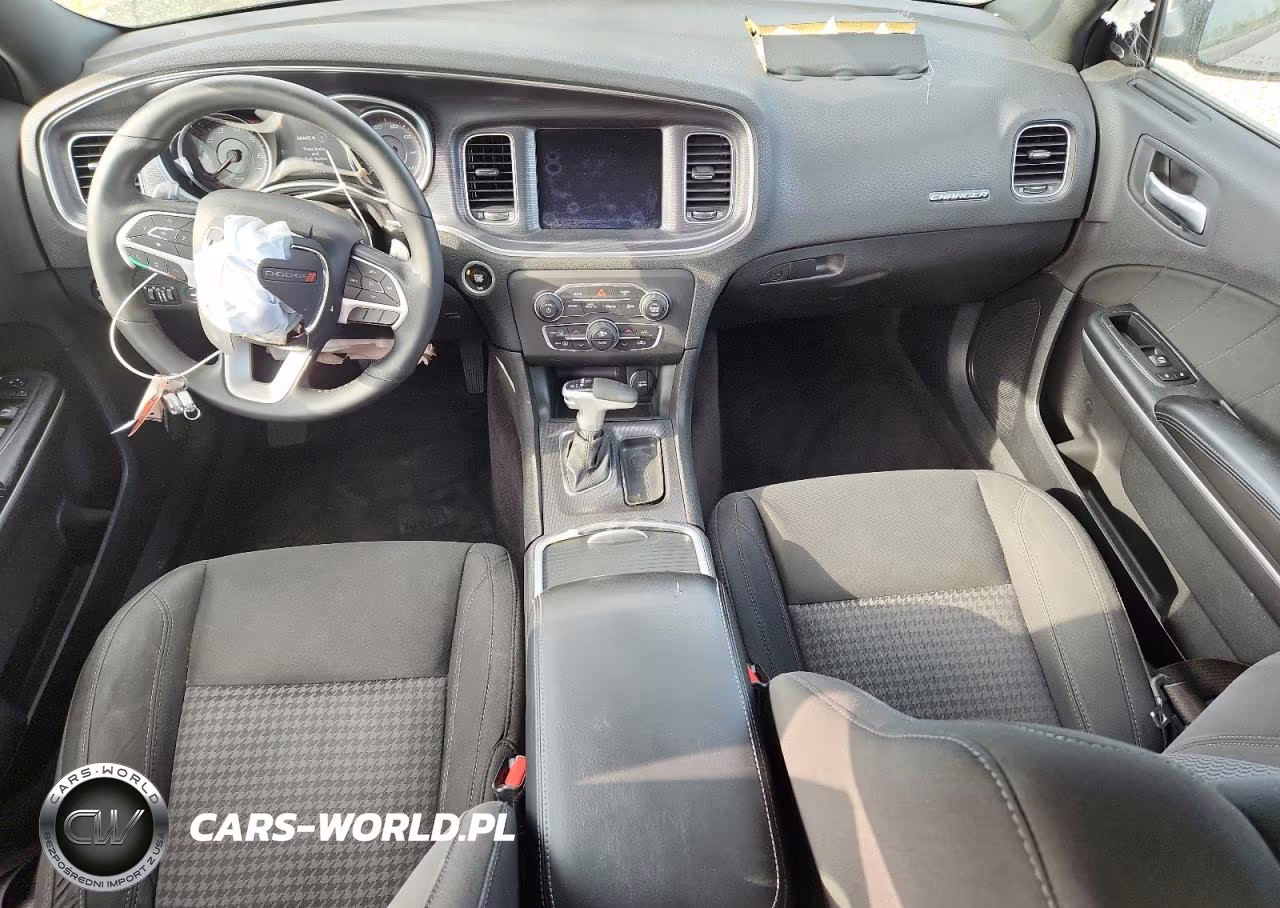 2018 Dodge Charger Sxt Plus VIN:2C3CDXHG5JH323182 - 8