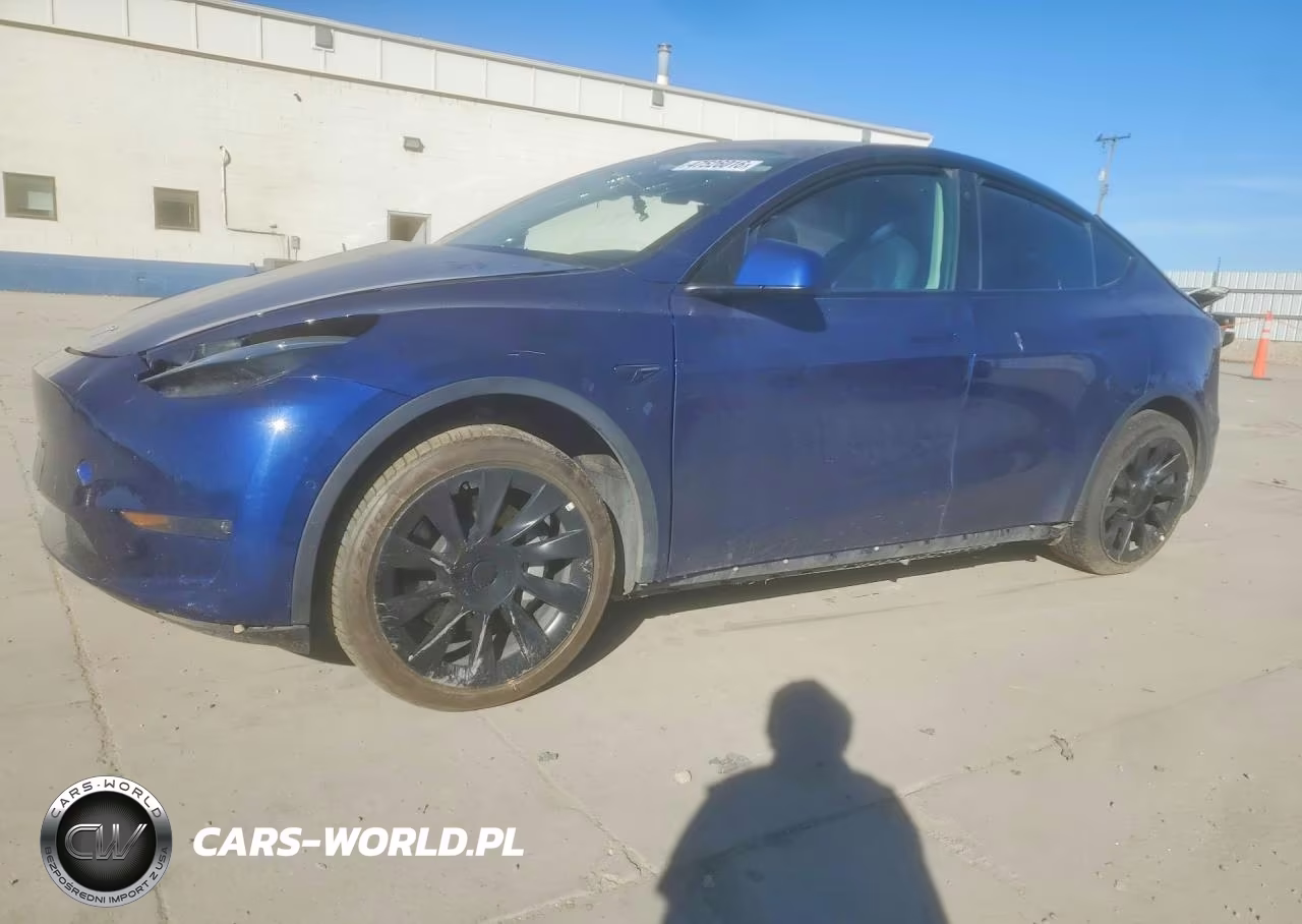 2022 Tesla Model Y – zdjęcie 1 z 13