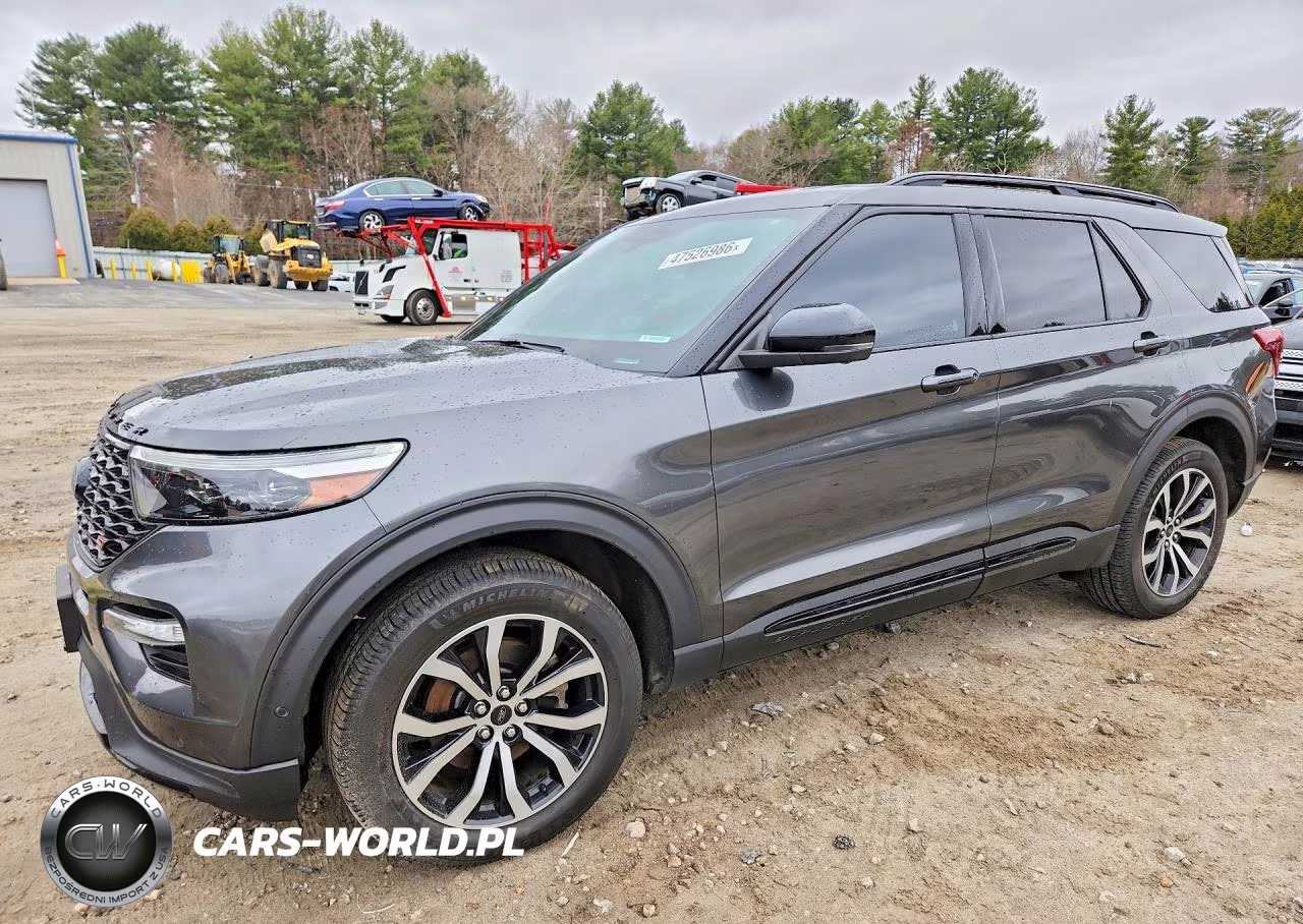 2020 Ford Explorer St