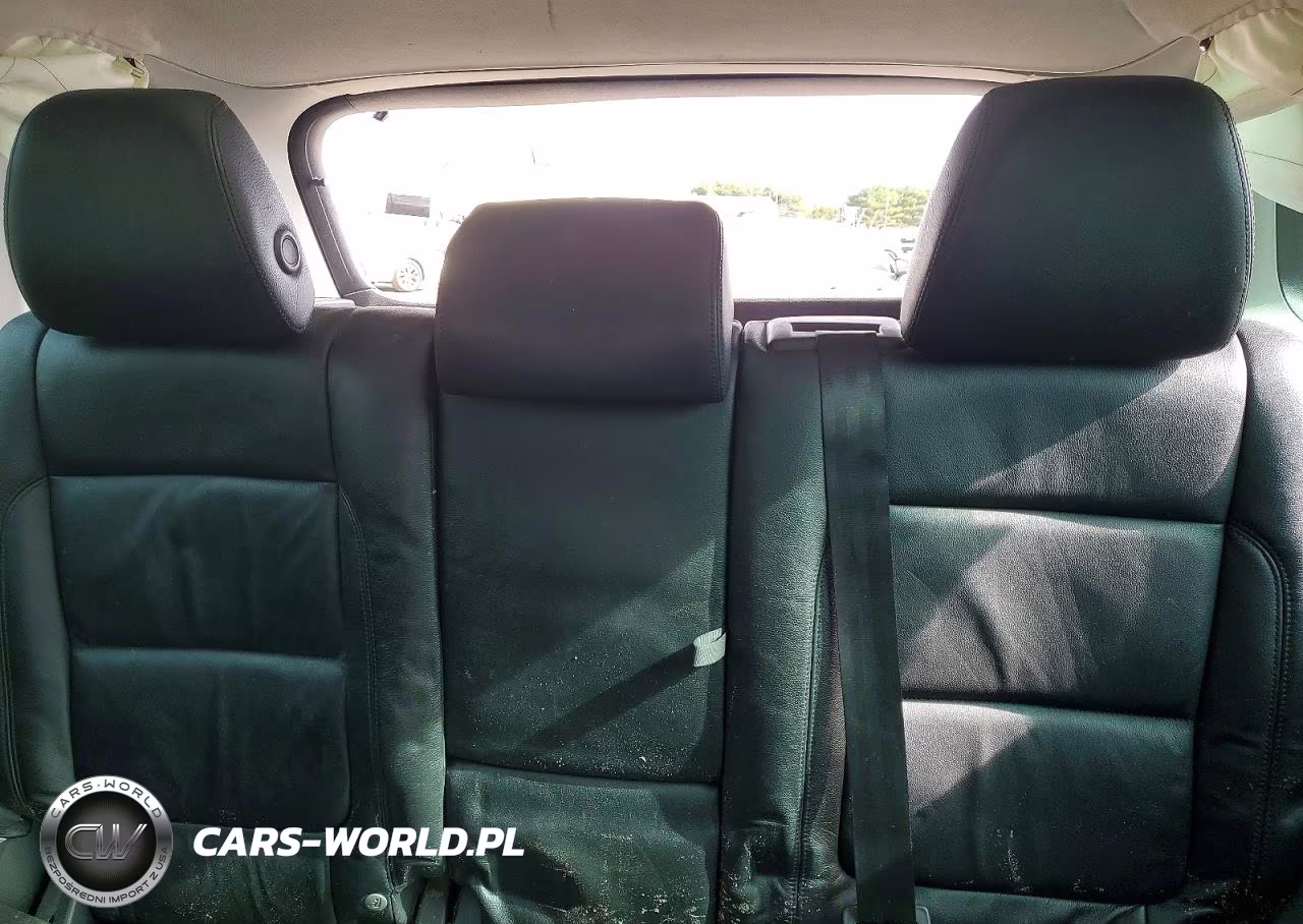 2016 Volkswagen Tiguan S VIN:WVGBV7AX6GW615380 - 10