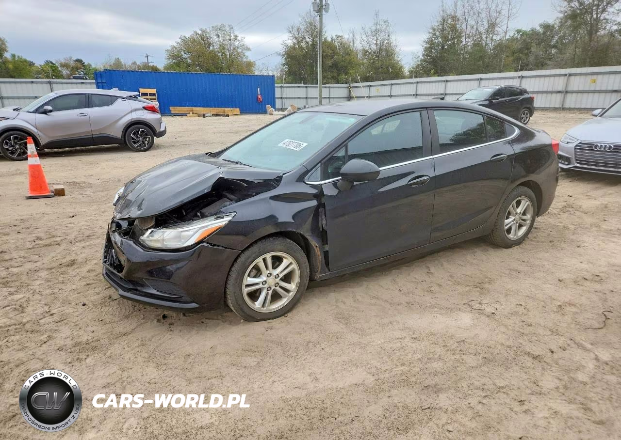 2017 Chevrolet Cruze Lt – zdjęcie 1 z 12
