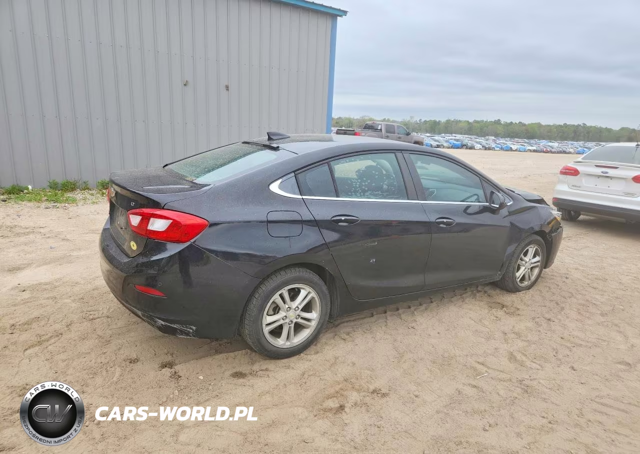 2017 Chevrolet Cruze Lt VIN:1G1BE5SM9H7213371 - 3