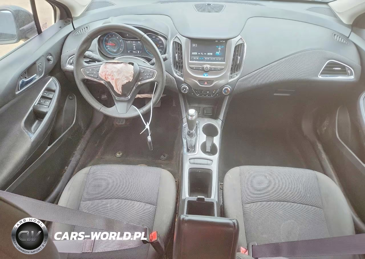 2017 Chevrolet Cruze Lt VIN:1G1BE5SM9H7213371 - 8